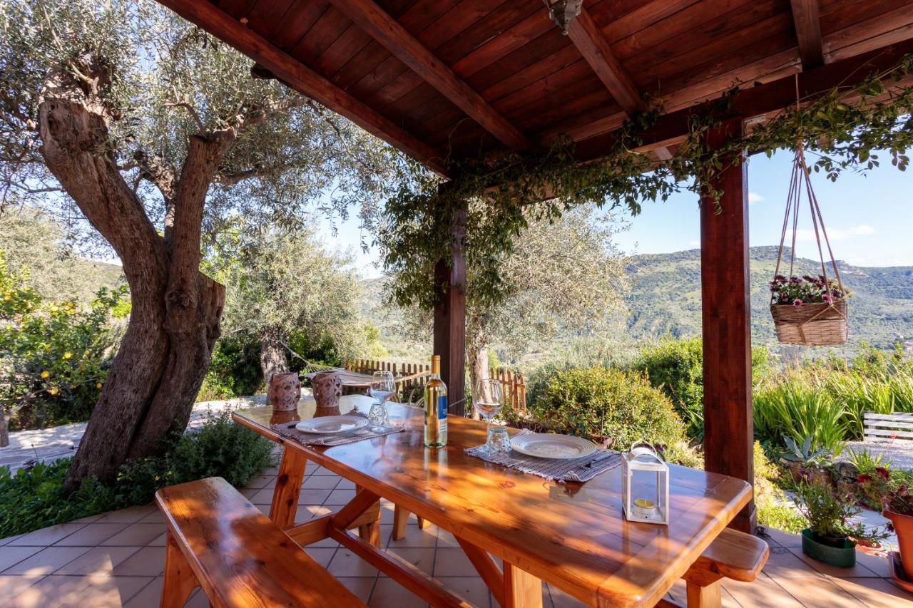 Tiria House Bosa - Casa Vacanze Экстерьер фото